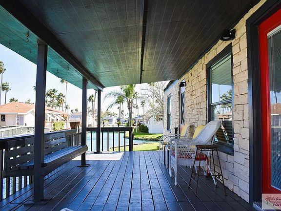 5th image of 158 Bermuda Ln