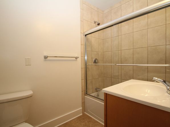 3 Hubbard Rd APT 5
