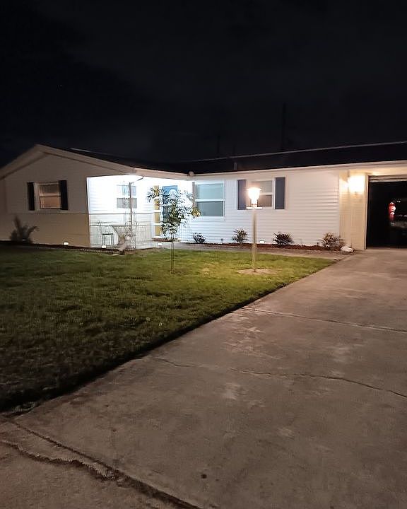 2nd image of 5724 Flora Ave