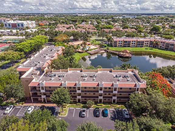2nd image of 6715 Coral Lake Dr #6715