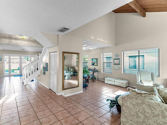 5th image of 11055 SW 129th Ct