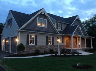 176 Bomberger Rd, Lititz, PA 17543