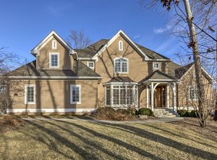 6505 N National Dr, Parkville, MO 64152