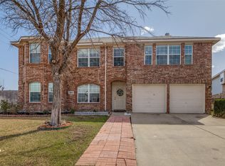 2512 Calico Rock Dr, Fort Worth, TX 76131