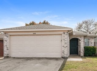 2607 Whitehurst Dr, Fort Worth, TX 76133