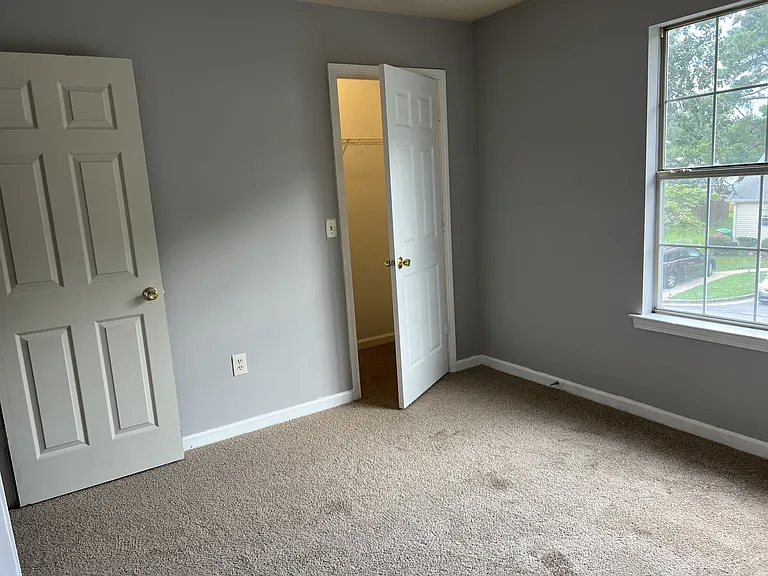 5914 Dogwood Mnr #1 — Photo 10
