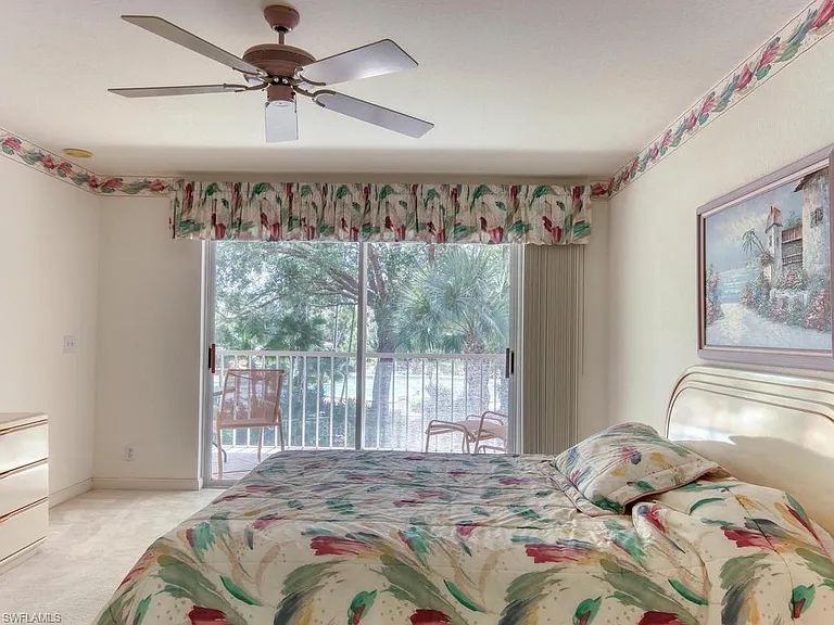 2462 Hidden Lake Dr #208 — Photo 15