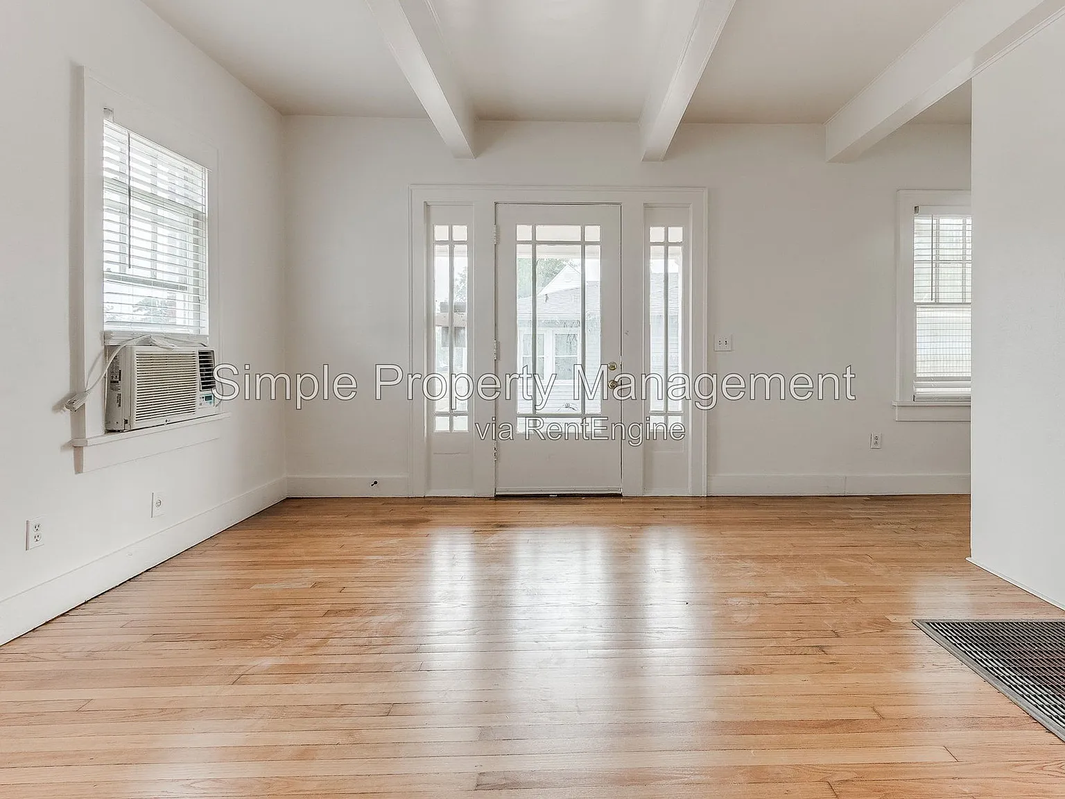 2 bed, 1.0 bath, 1051 sqft, $1,150 — Photo 3