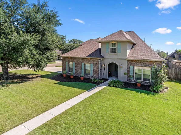 37241 City Park Ave, Geismar, LA 70734