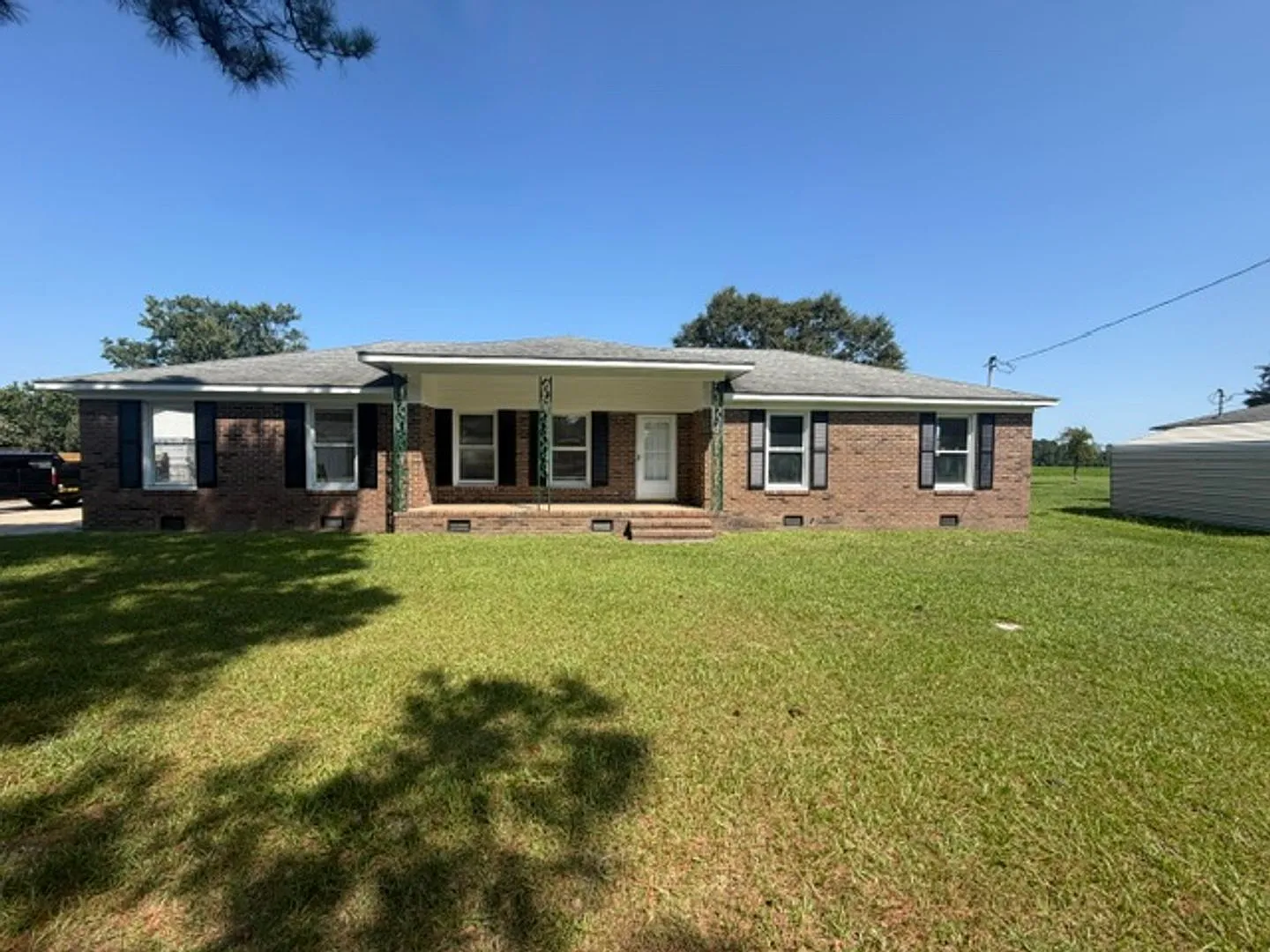 2146 Crescent Dr. — Photo 1