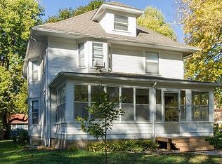 925 Burnett Ave, Ames, IA 50010