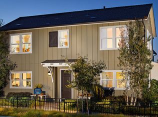 2733 Overlook Point Dr, Escondido, CA 92029