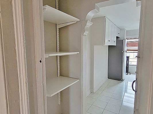 4th image of 11 Macon St #3