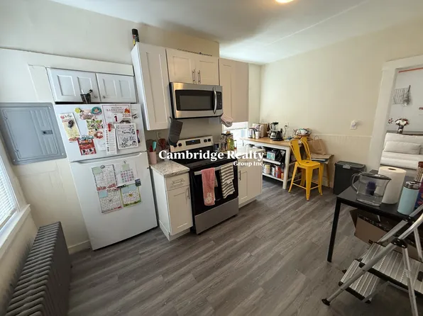 357-359 Cambridge St, Cambridge, MA
