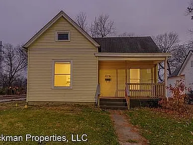 276 E Loudon Ave — Photo 6