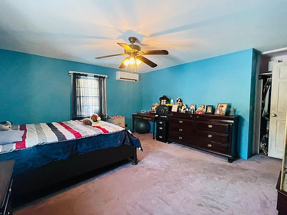 4th image of 101 County Woods Road