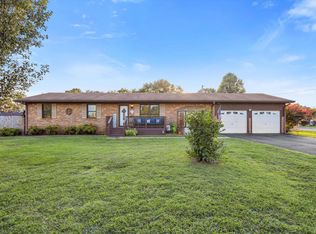 1201 Resin Ln, Fort Oglethorpe, GA 30742