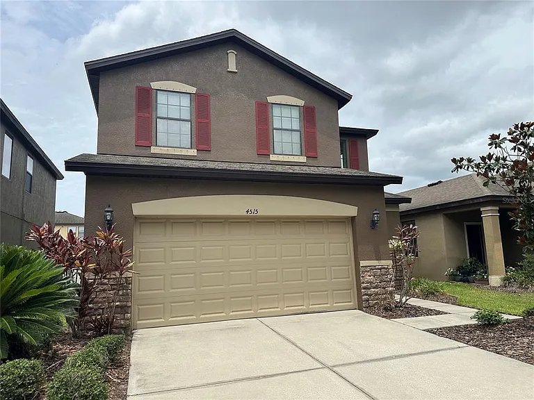 4515 Savannah Holly Pl — Photo 1