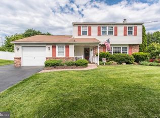 104 Moonflower Rd, Hatboro, PA 19040