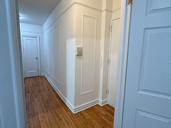 4th image of 381 E 201st St #1