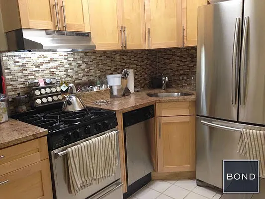 Rented by Bond New York | media 20