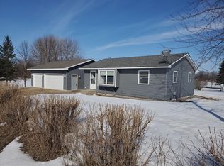 4103 Neewana Beach Rd NE, Alexandria, MN 56308