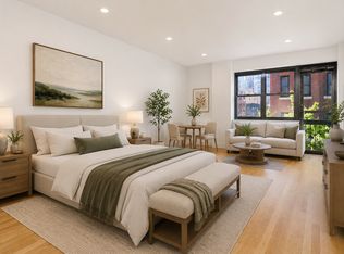 213 E 37th St #2C, New York, NY 10016