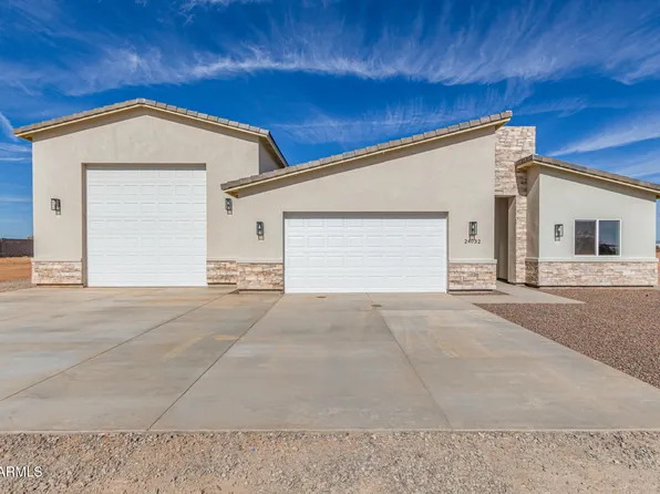 24032 W Redbird Road, Wittmann, AZ 85361