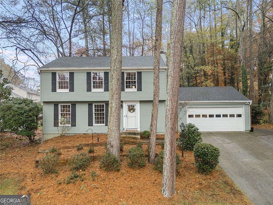 1st image of 9715 N Pond Cir