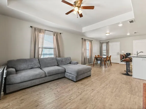2116 24th St, Lubbock, TX 79411