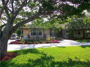 8100 Blue Ridge Ln, Parkland, FL 33067