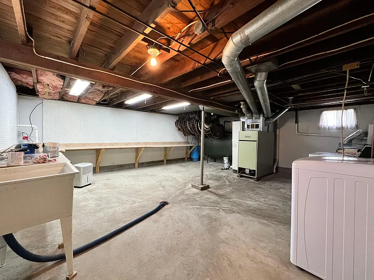 815 Soap Hollow Rd — Photo 17