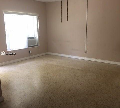 4th image of 1085 98th St APT 4