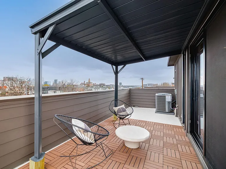 3053 Wycliff Ave #201 — Photo 31