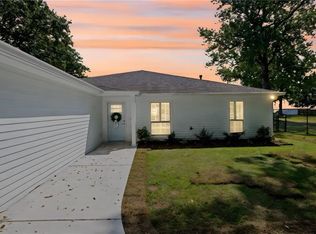 2890 Durette Ave, Coden, AL 36523