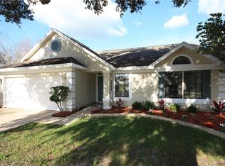 10340 Green Mistletoe Ct, Orlando, FL 32825