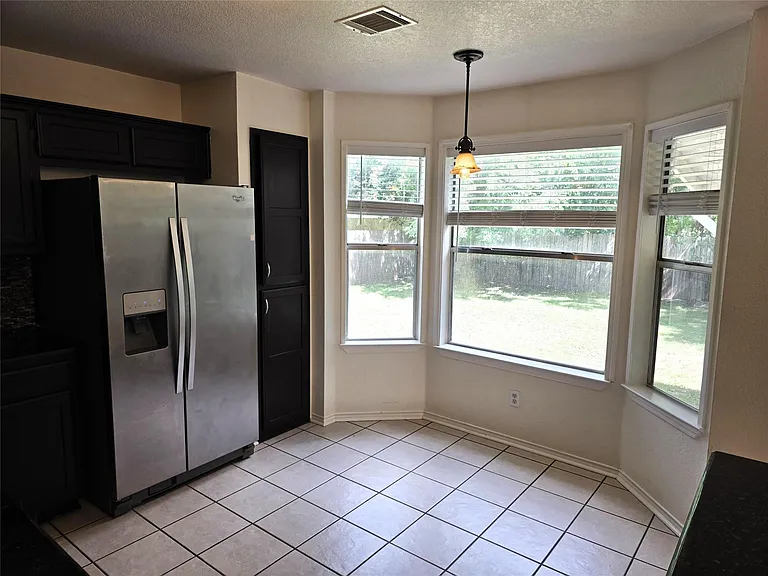1600 Hollow Tree Blvd — Photo 11