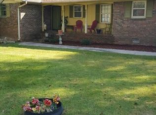 685 North Ave, Winder, GA 30680
