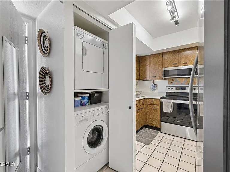 4150 E Cactus Rd #120 — Photo 25