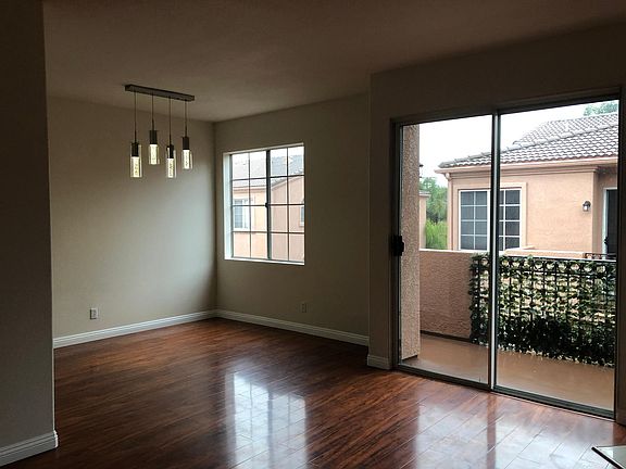 2nd image of 21840 S Vermont Ave Unit 2
