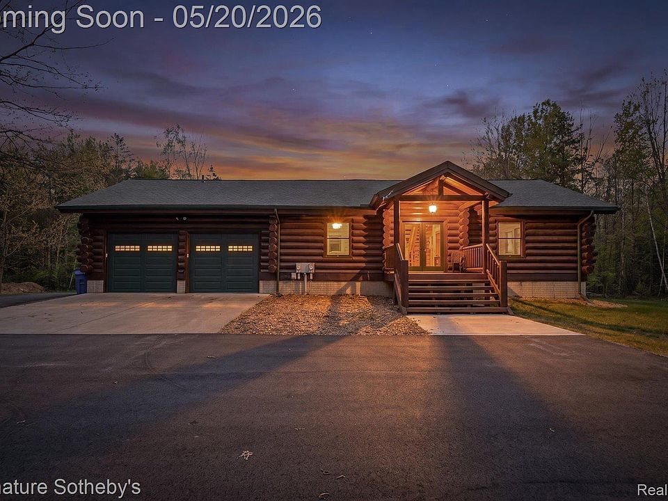 1st image of 2631 W Blackmore Rd