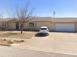 123 W Mae Ave, Floydada, TX 79235