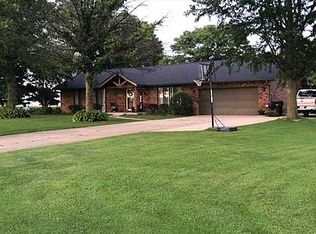 3765 Rock Hill Rd, Edwardsville, IL 62025