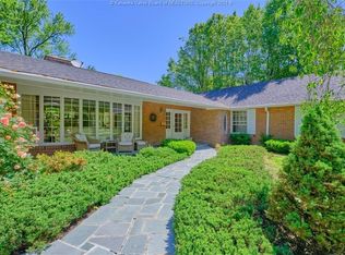 4306 Kanawha Ave SE, Charleston, WV 25304