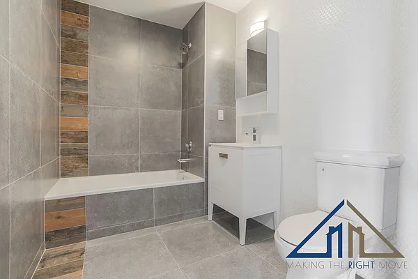 Rented by Voro, LLC | media 12