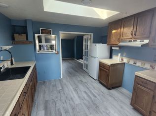 982 E St, Washougal, WA 98671