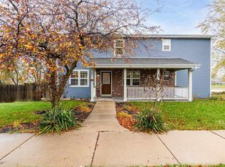 5008 Meinders Rd, Mc Farland, WI 53558