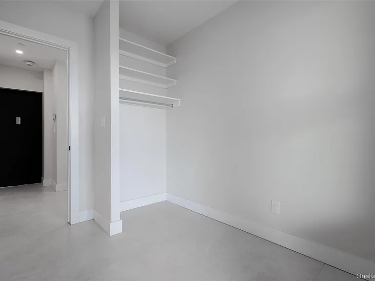 315-1H W Broadway W #1H — Photo 14