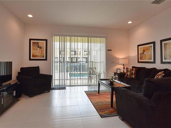 4th image of 17506 Placidity Ave