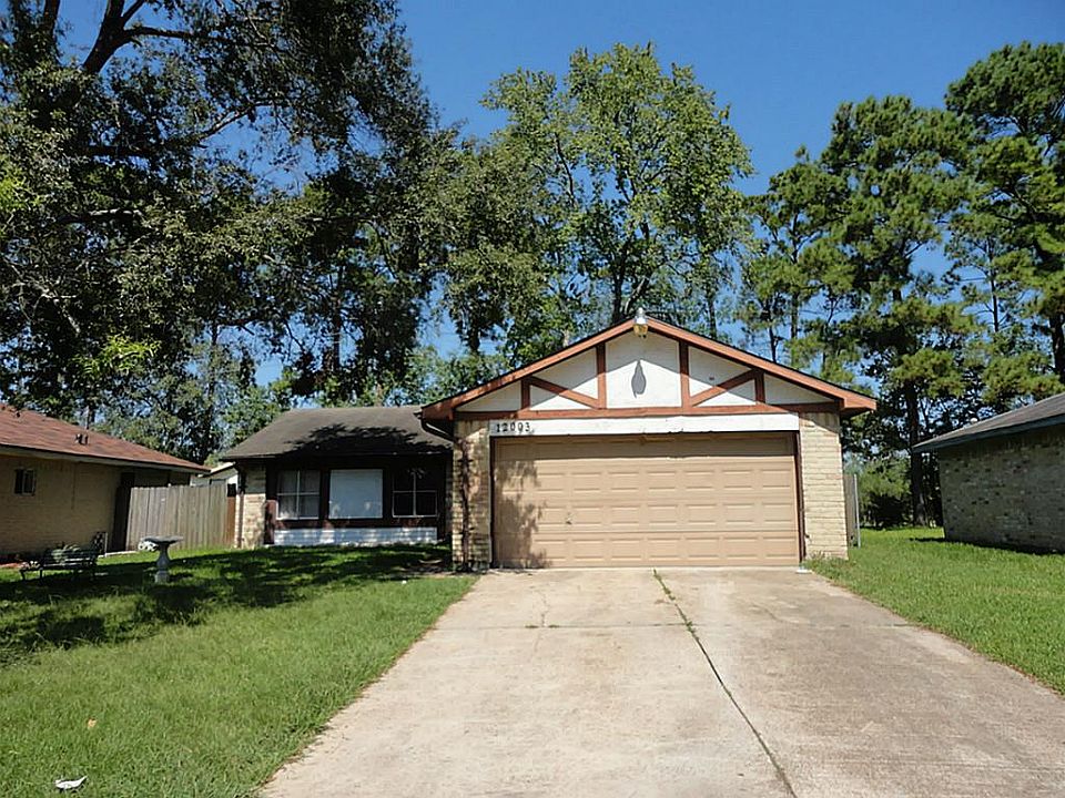 1st image of 12003 Drummond Park Dr